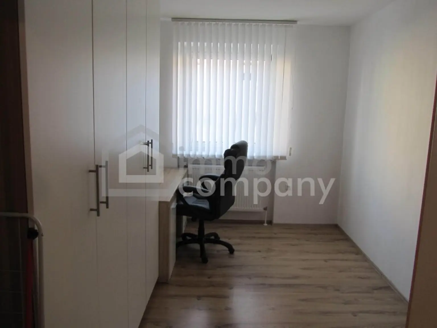 Traumhaft schöne Wohnung !! Sonnig, ruhig, mit Gartennutzung !