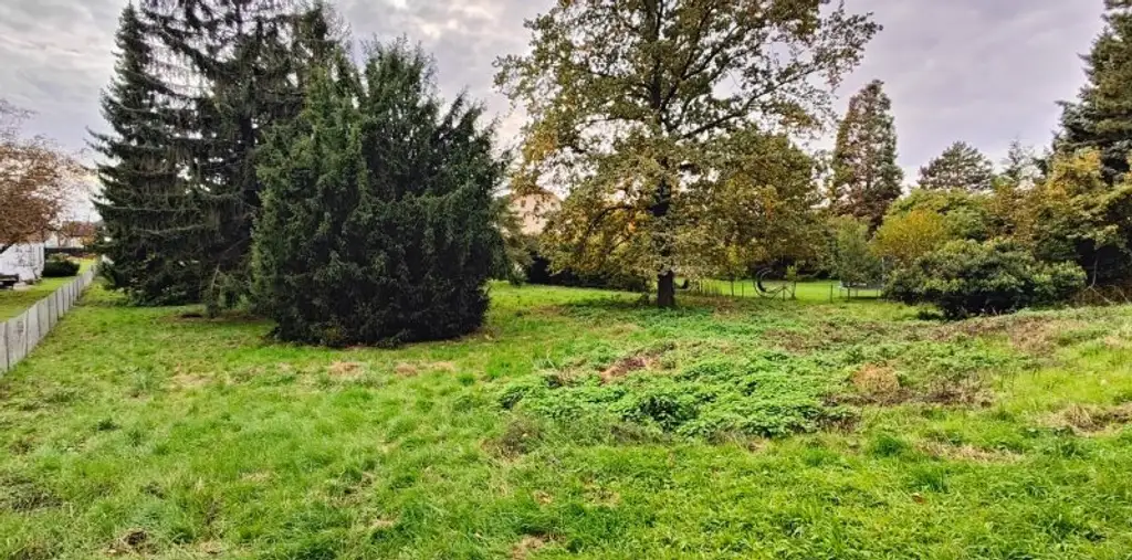 Traumhafte Fahnenparzelle am Fuße des Bisambergs