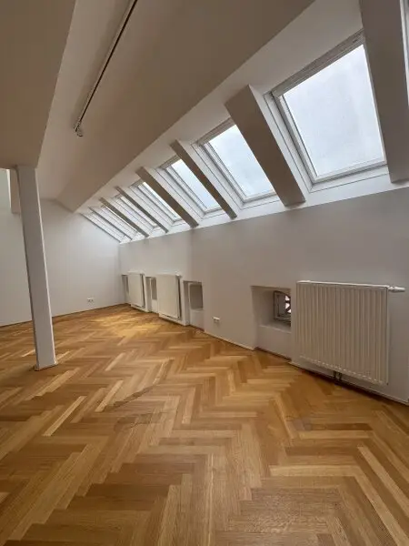 Traumhafte 191 m² Top-Wohnung in Graz mit Terrasse – Ihr neues Zuhause wartet!