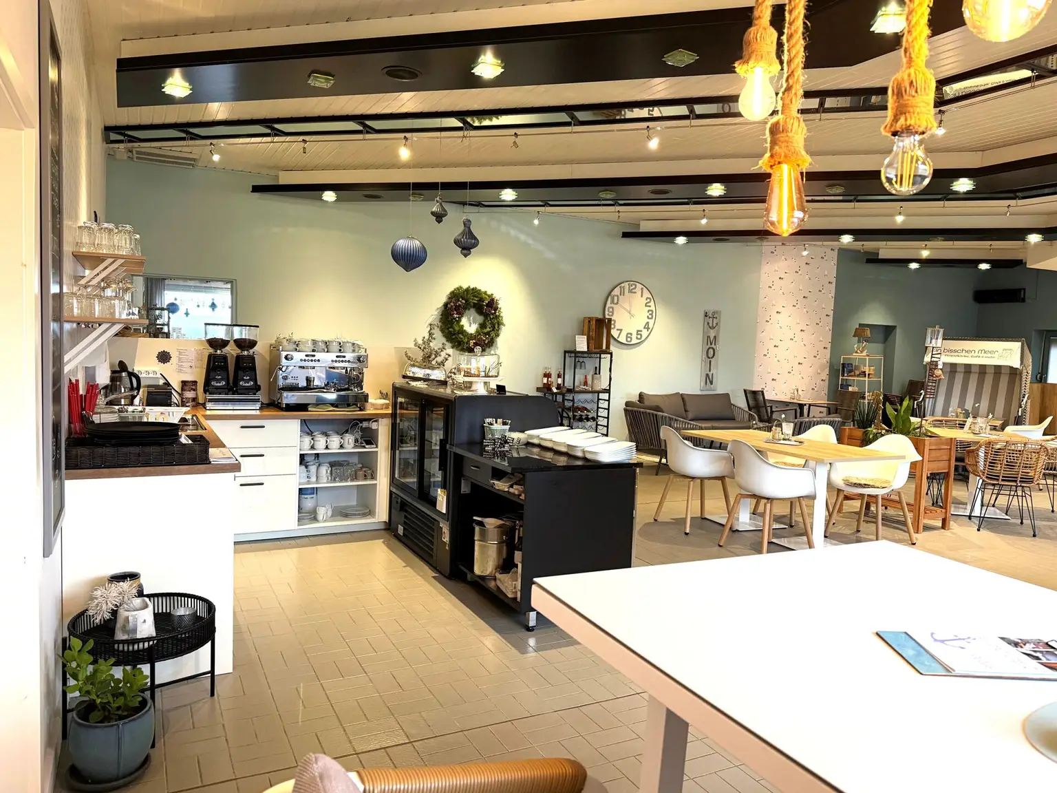 Blick hinter die Theke