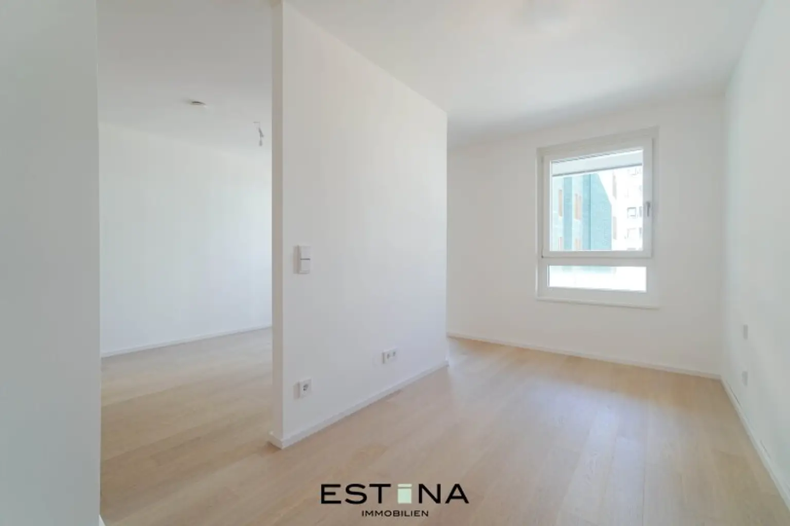 Provisionsfrei - Nahe Erholungsgebiet Wienerberg - Pärchenwohnung mit Balkon in Ruhelage