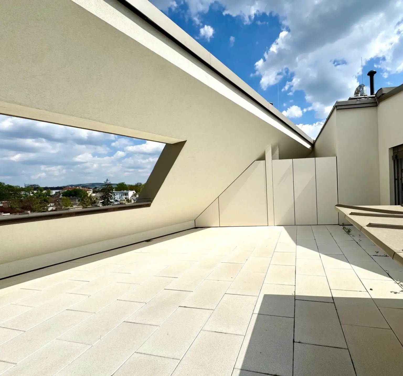 O | ++ NEU ++ Großzügige 3-ZIMMER-WOHNUNG mit TERRASSE | Prima Service Immobilien