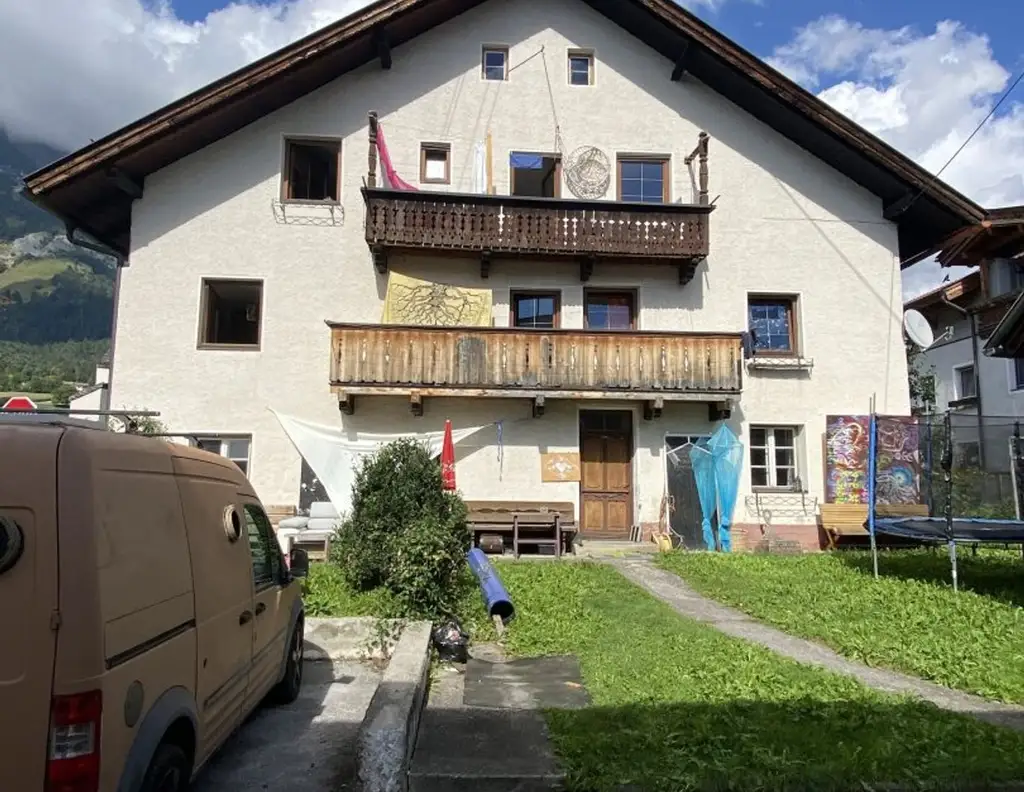 Grundstück mit viel Potenzial und Altbestand in Absam