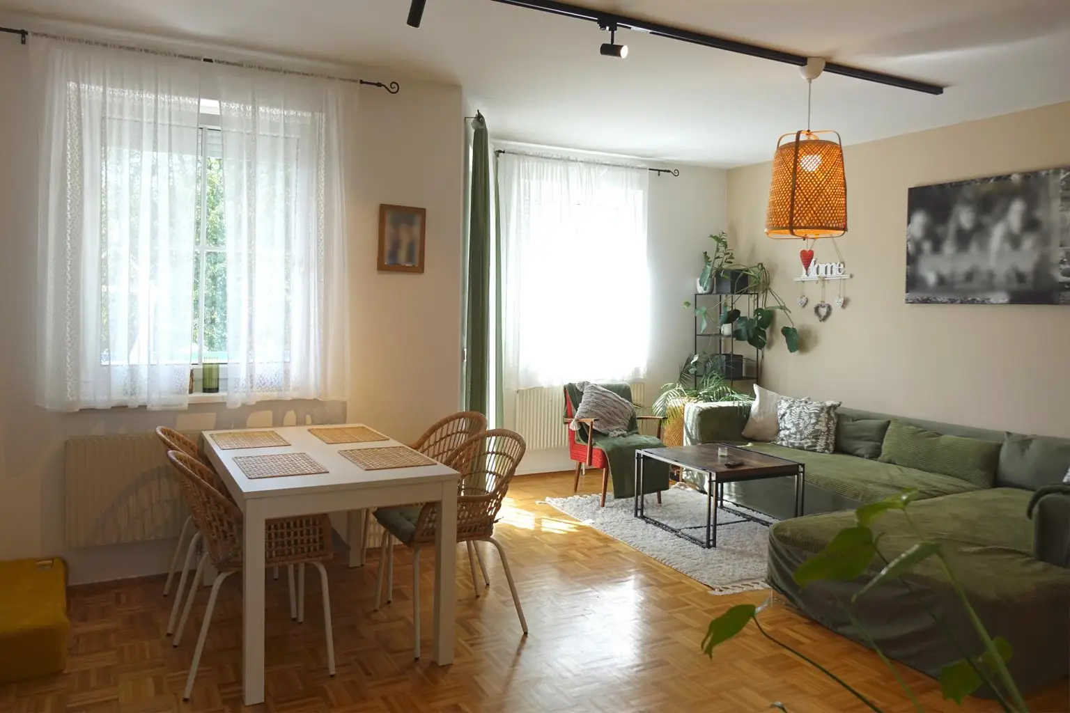- Essen Foto 1