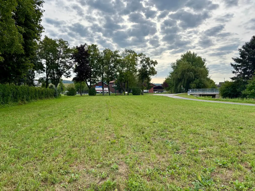 Auf los gehts los! Aufgeschlossenes und vermessenes Grundstück!