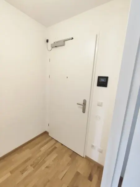 Arndtstraße! Neubau 3-Zimmer-Erstbezug mit Loggia im 3. Liftstock - Top44