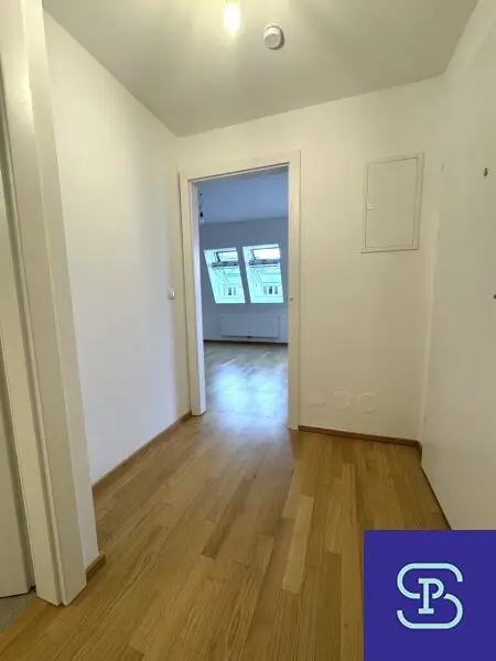 Provisionsfrei: Klimatisierte 35m² DG-Wohnung + 9m² Terrasse mit Einbauküche - 1100 Wien
