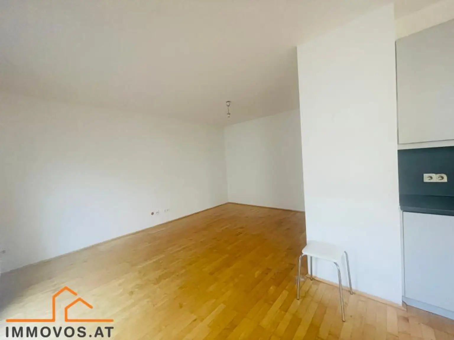 ***ANGENEHME NEUBAUWOHNUNG - SUPER LAGE**