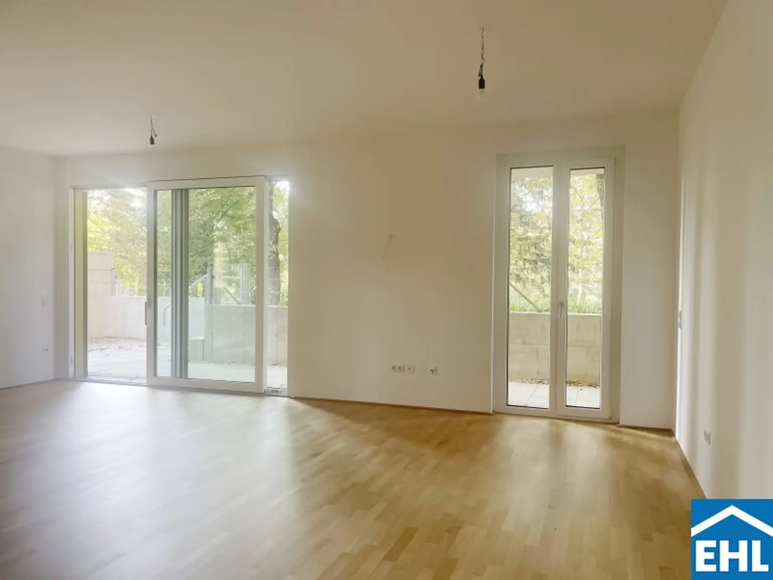 Gartenwohnung mit Park - 4-Zimmer Wohnung im Grünen
