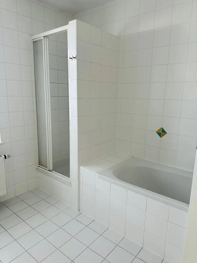 4-Zimmer-Wohnung mit Balkon