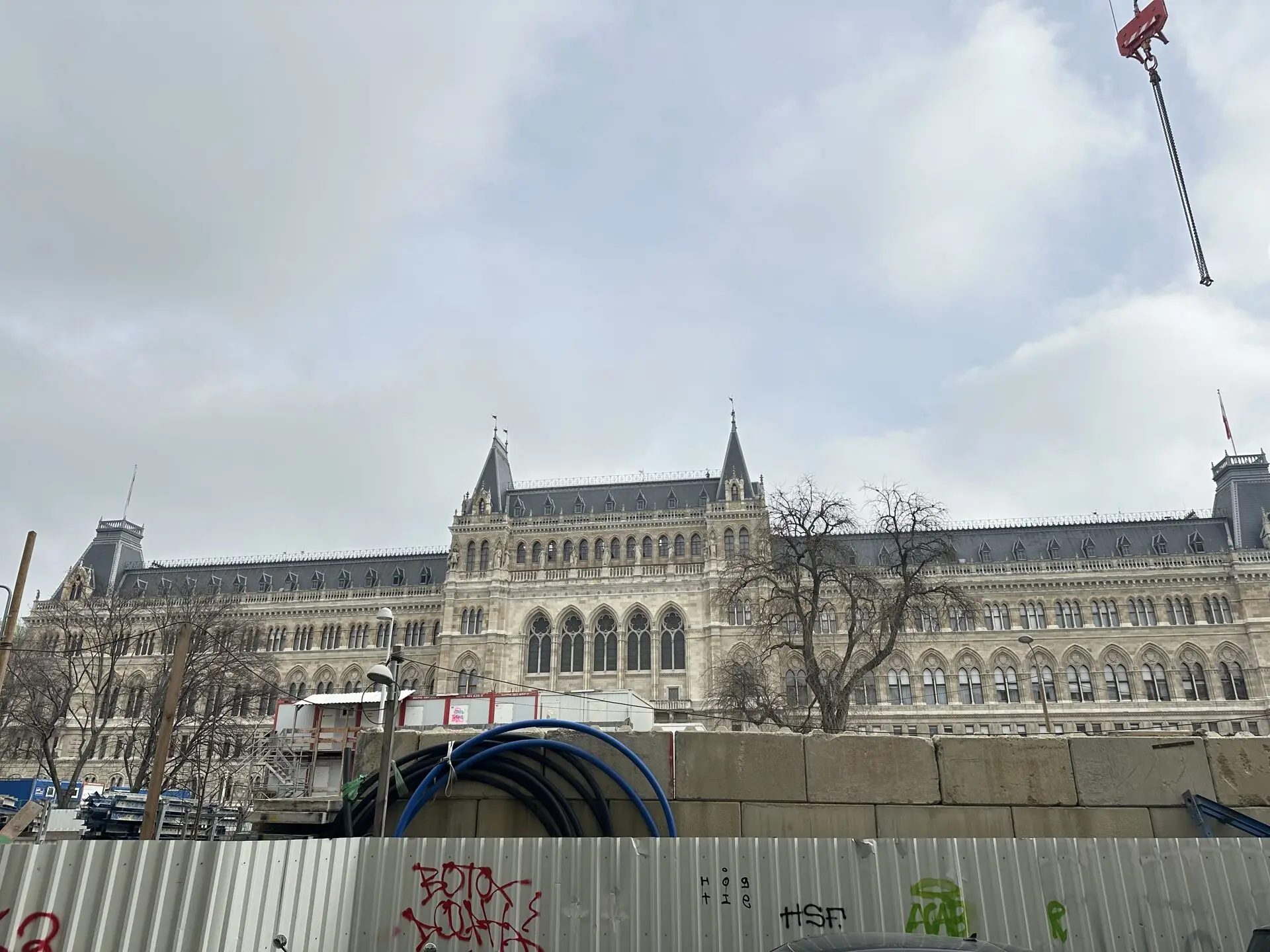 20260212_112528004_iOS