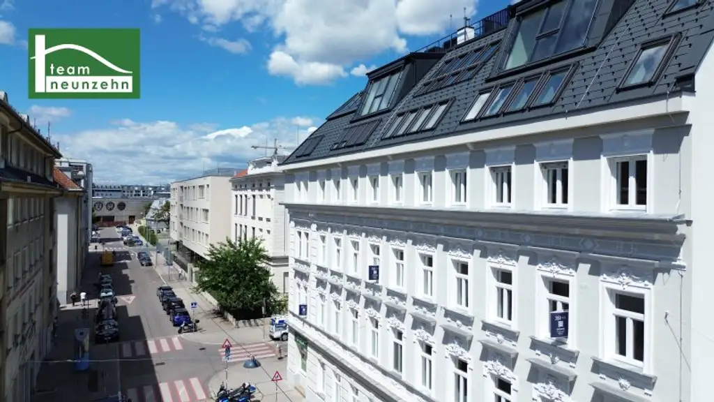 Eleganz und Komfort in historischem Ambiente – Exklusive Eigentumswohnungen mit privaten Freiflächen – sofort beziehbar - JETZT ANFRAGEN