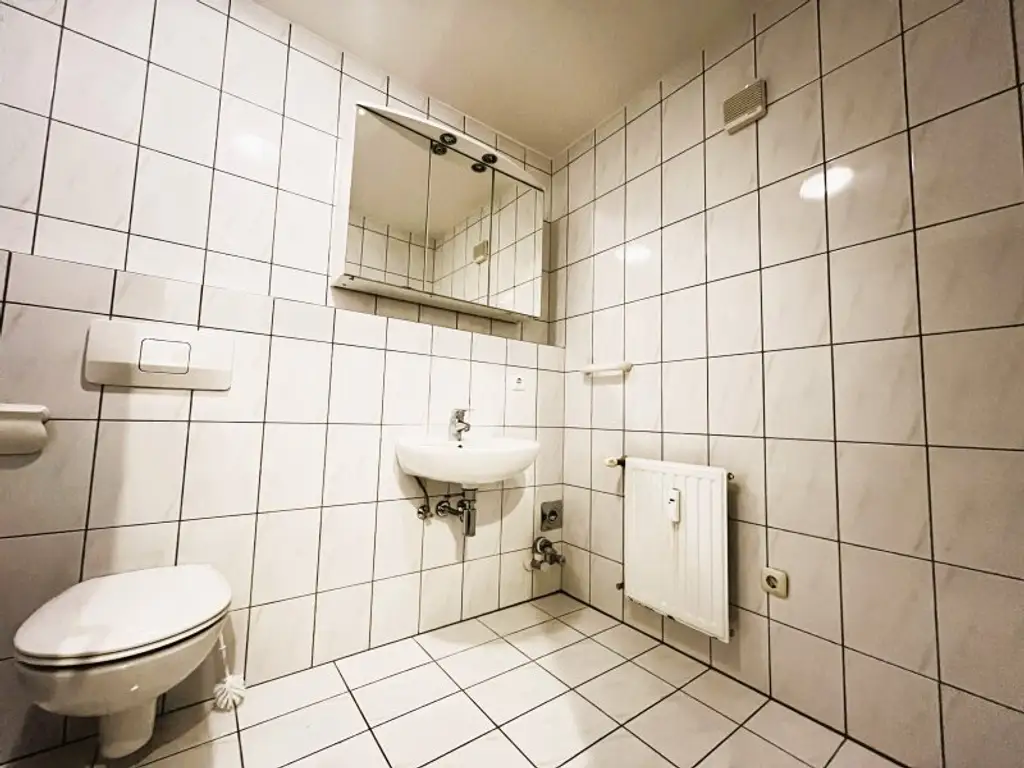 Hall in Tirol: Wunderschöne 3-Zimmerwohnung mit 2 Balkonen in traumhafter Lage zu mieten!