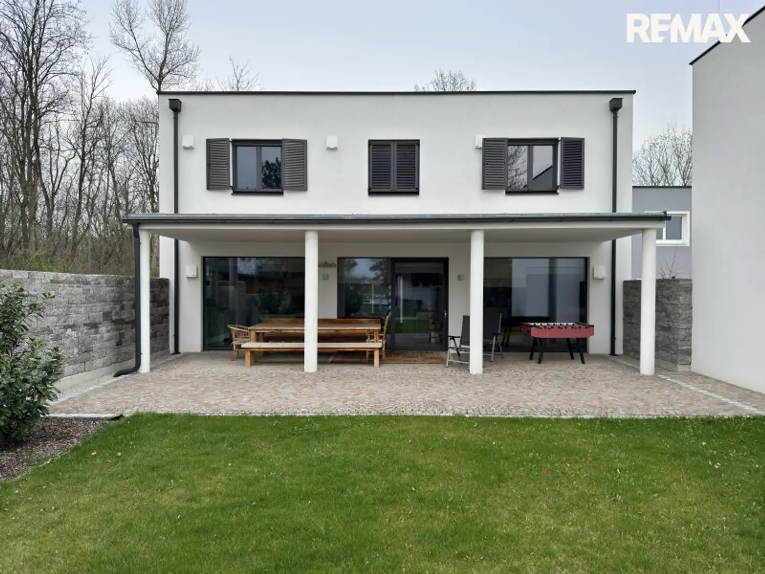 Seeluft - Einfamilienhaus auf Pachtgrund mit ca. 189 m² Wfl. am Neudörflersee zu kaufen!