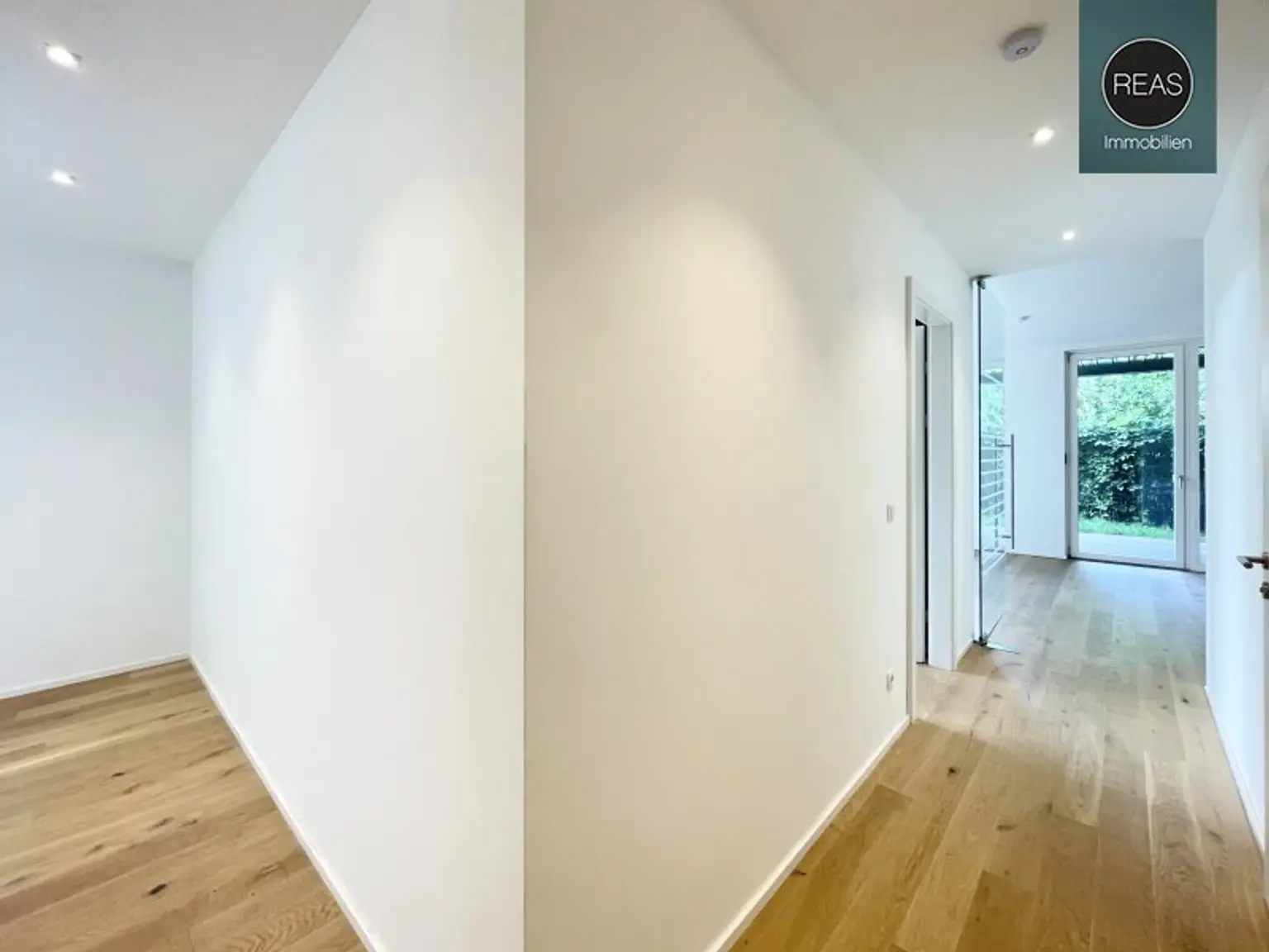 Provisionsfrei: Wohnresidenz Zögernitz! Luxus Gartenwohnung in Döblinger Bestlage! Garagen verfügbar!