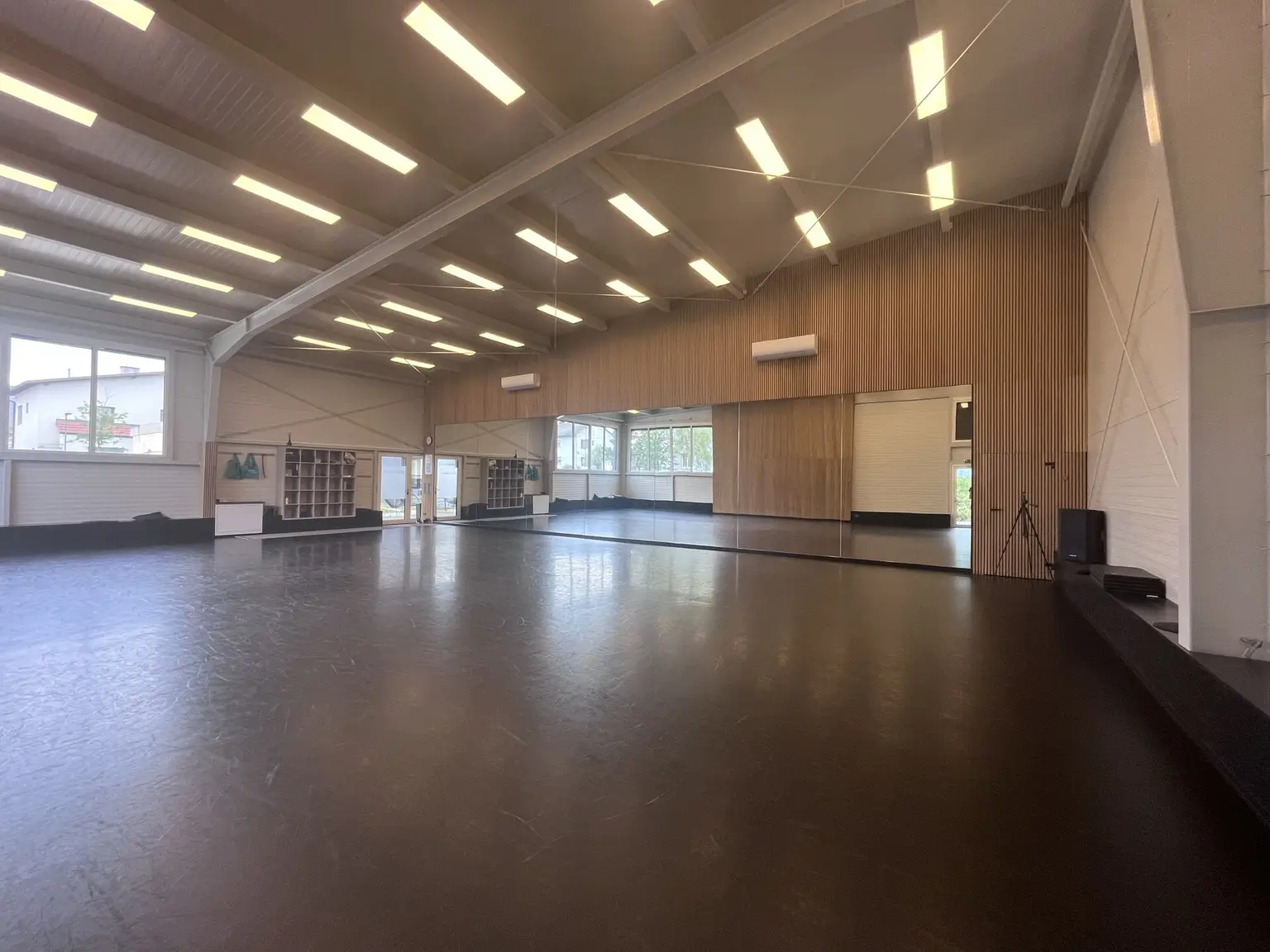 Studio Dance