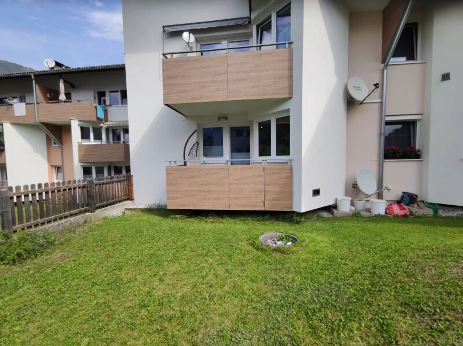Sehr schöne 3 Zi Wohnung in ruhiger Lage