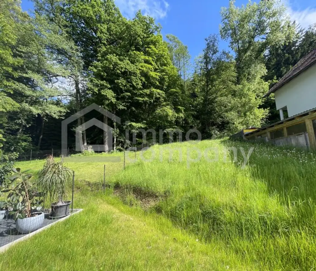 Anlage oder Eigenheim - Grüne Idylle in Wellenbadnähe!