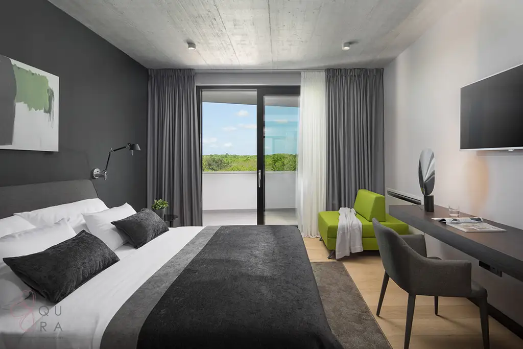 Zeitgenössische Villa in Pazin – Luxus, Privatsphäre und mediterrane Eleganz