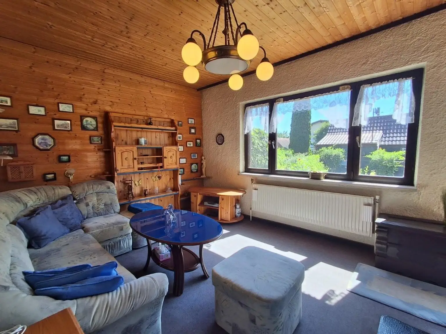 15 Wohnzimmer 1220