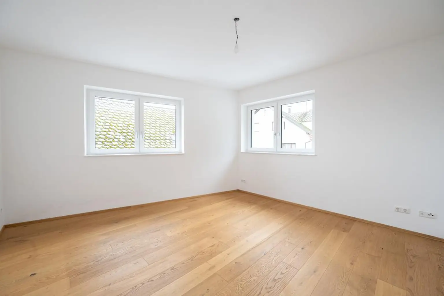 Exklusives Wohnen über drei Etagen mit traumhafter Dachterrasse und PANORAMABLICK im Zentrum von Sierning!