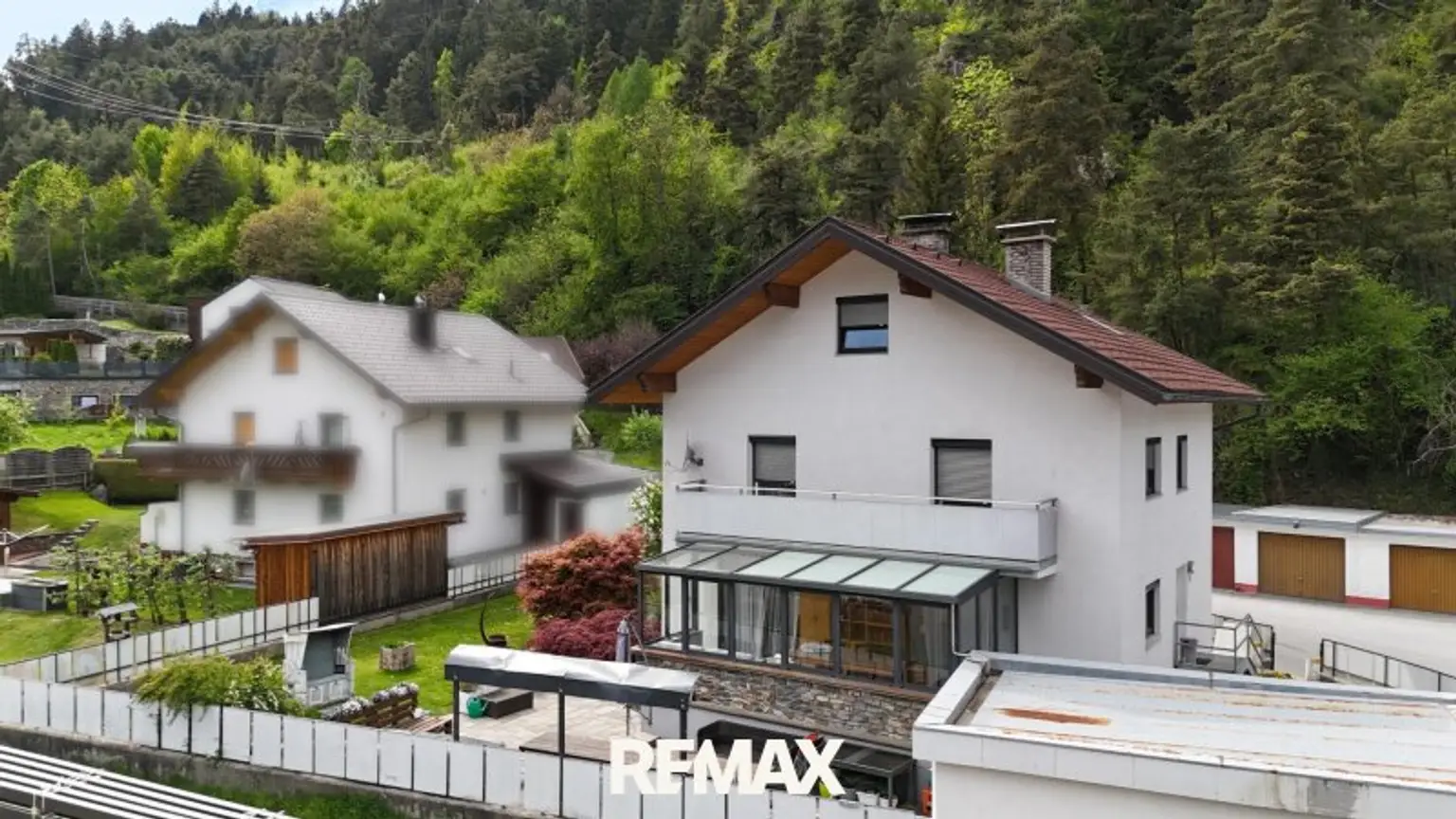 Landeck - Haus - Drohnenansicht
