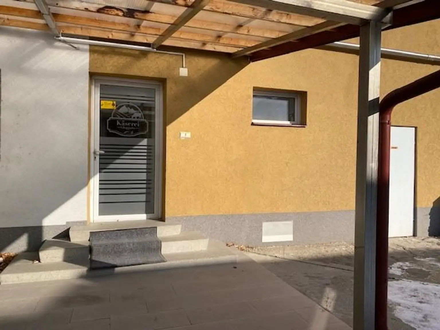 Eingang Büro und Privat