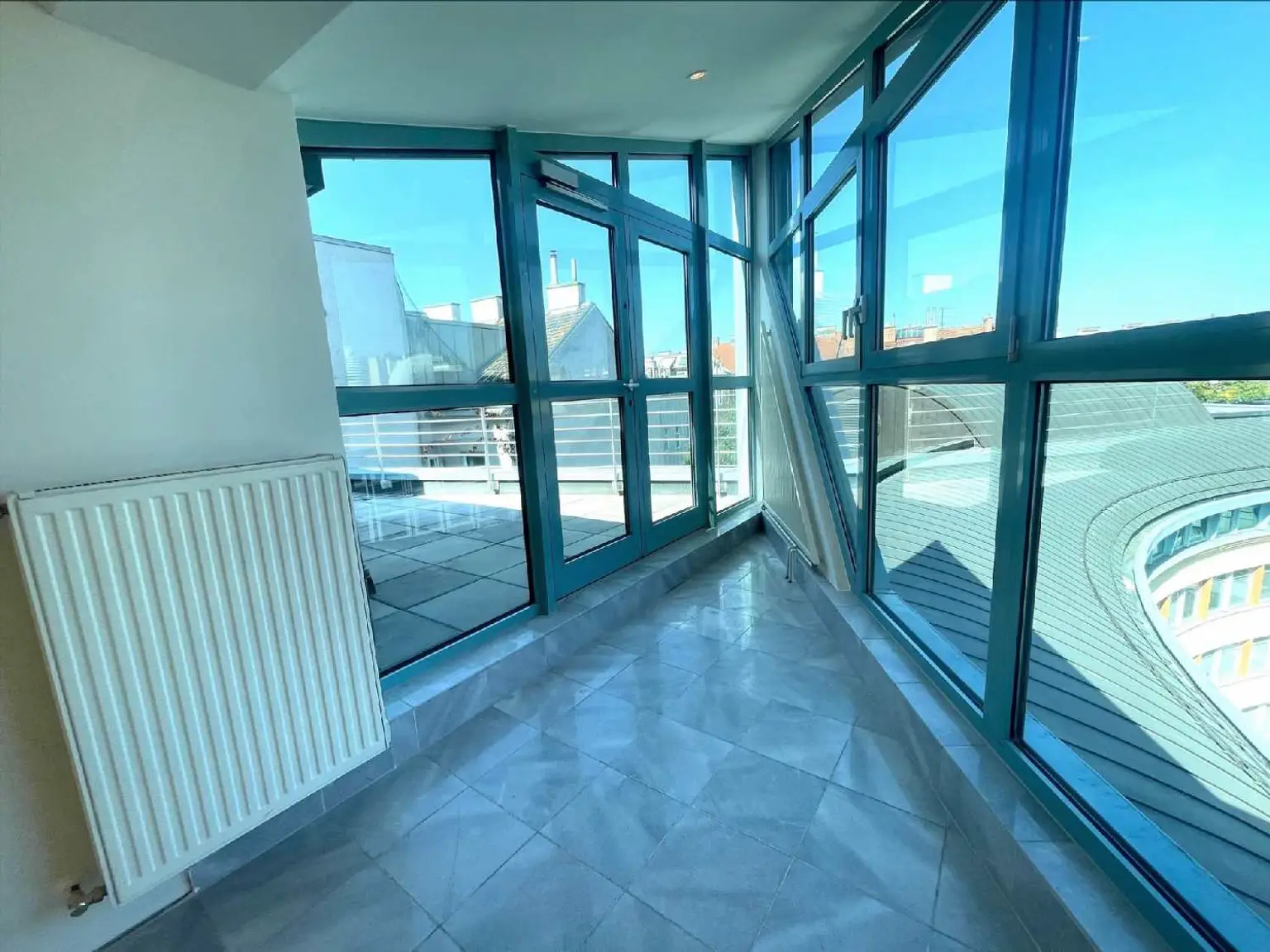 Repräsentatives Büro in zentraler Lage  mit Terrasse zu mieten