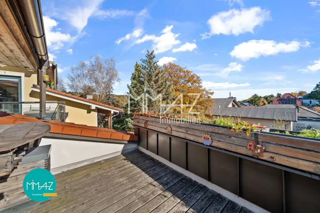 Großzügig • Hell • Außergewöhnlich! Lichtdurchflutetes Penthouse mit 3 Terrassen und Eigengarten! Weitblick inklusive!