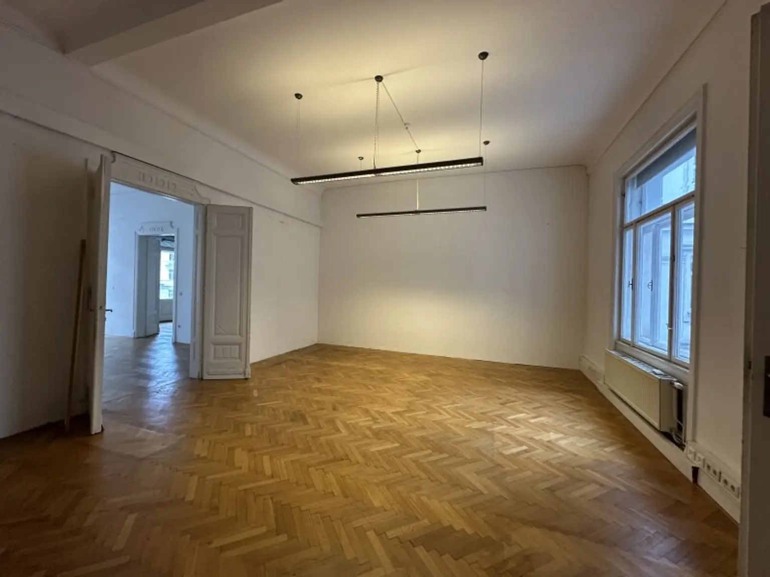 Büro nähe Karlskirche ab SOFORT