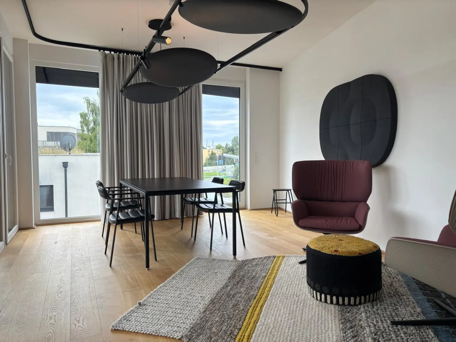 Hochwertige Designer-Wohnung mit großer Terrasse