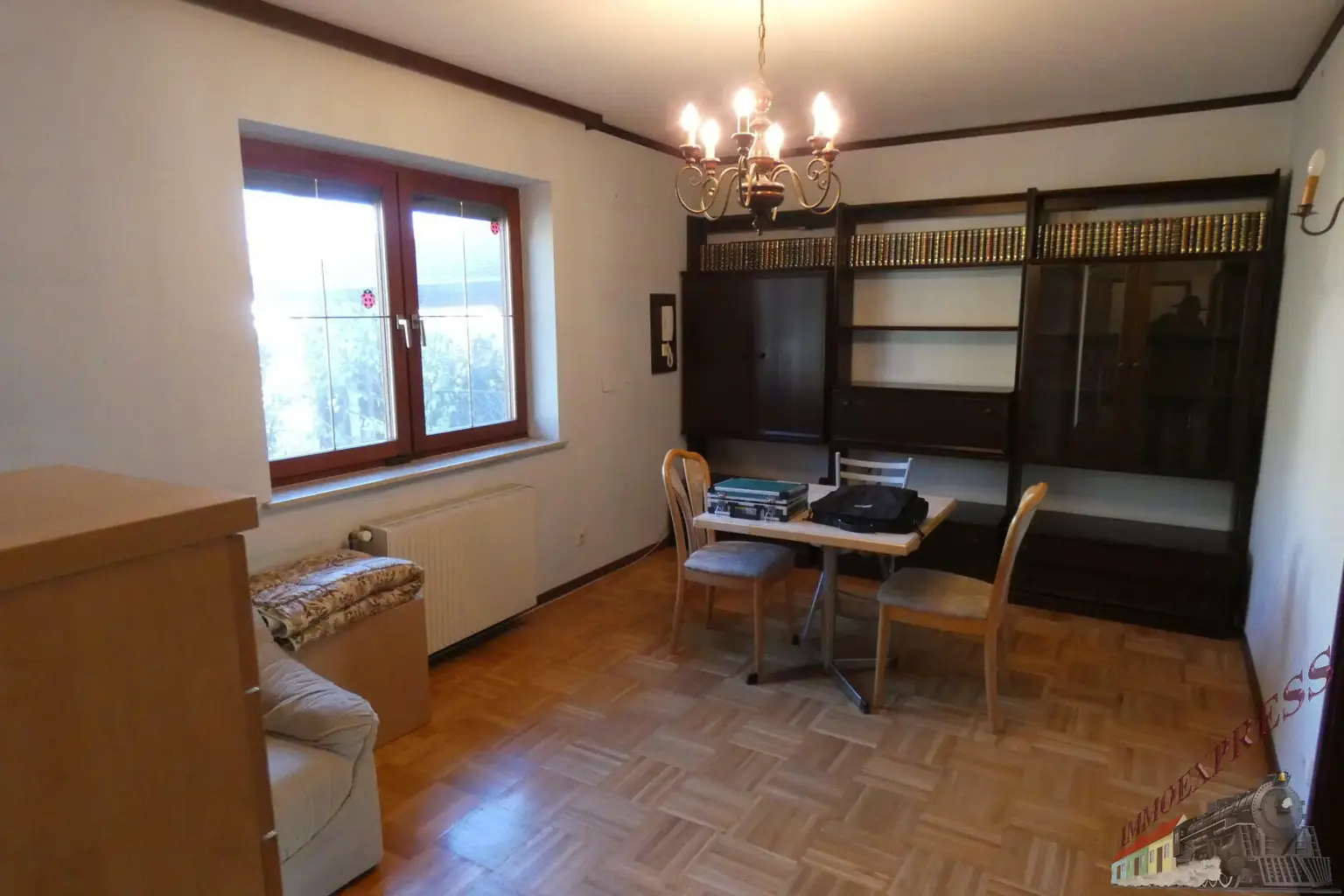 Wunderschöner Familienwohnsitz mit großem Garten, auf 2 Parzellen teilbar  ( PREISREDUZIERT)