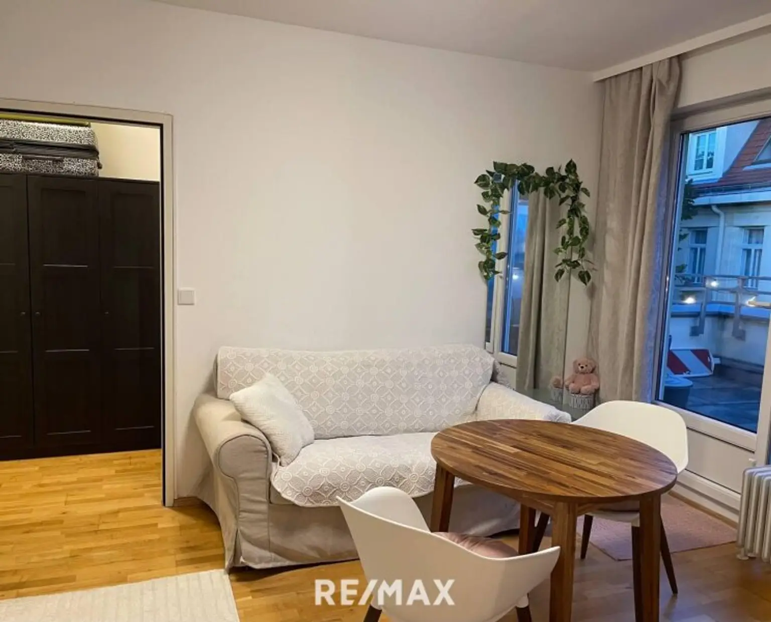 Wohnbereich -Beispiel Möblierung