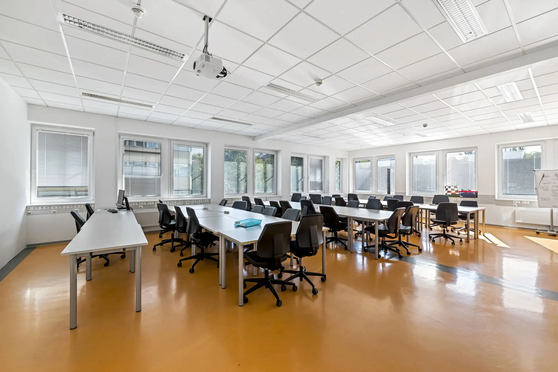 1110 Wien, Simmeringer Hauptstraße 47 Schulung