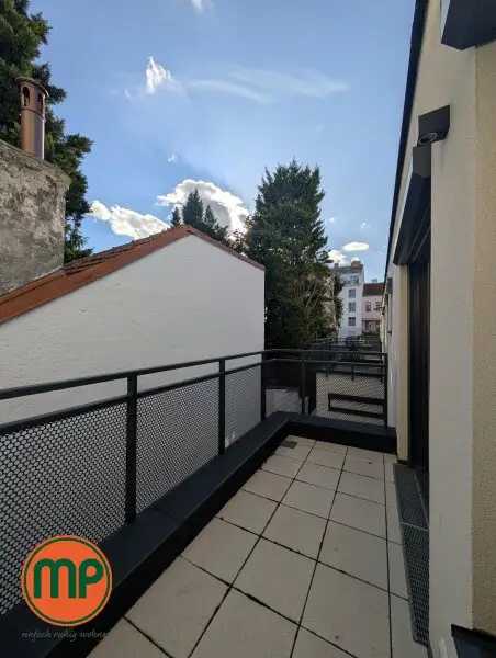 TERRASSE & ERSTBEZUG: Moderne 2-Zimmer-Wohnung