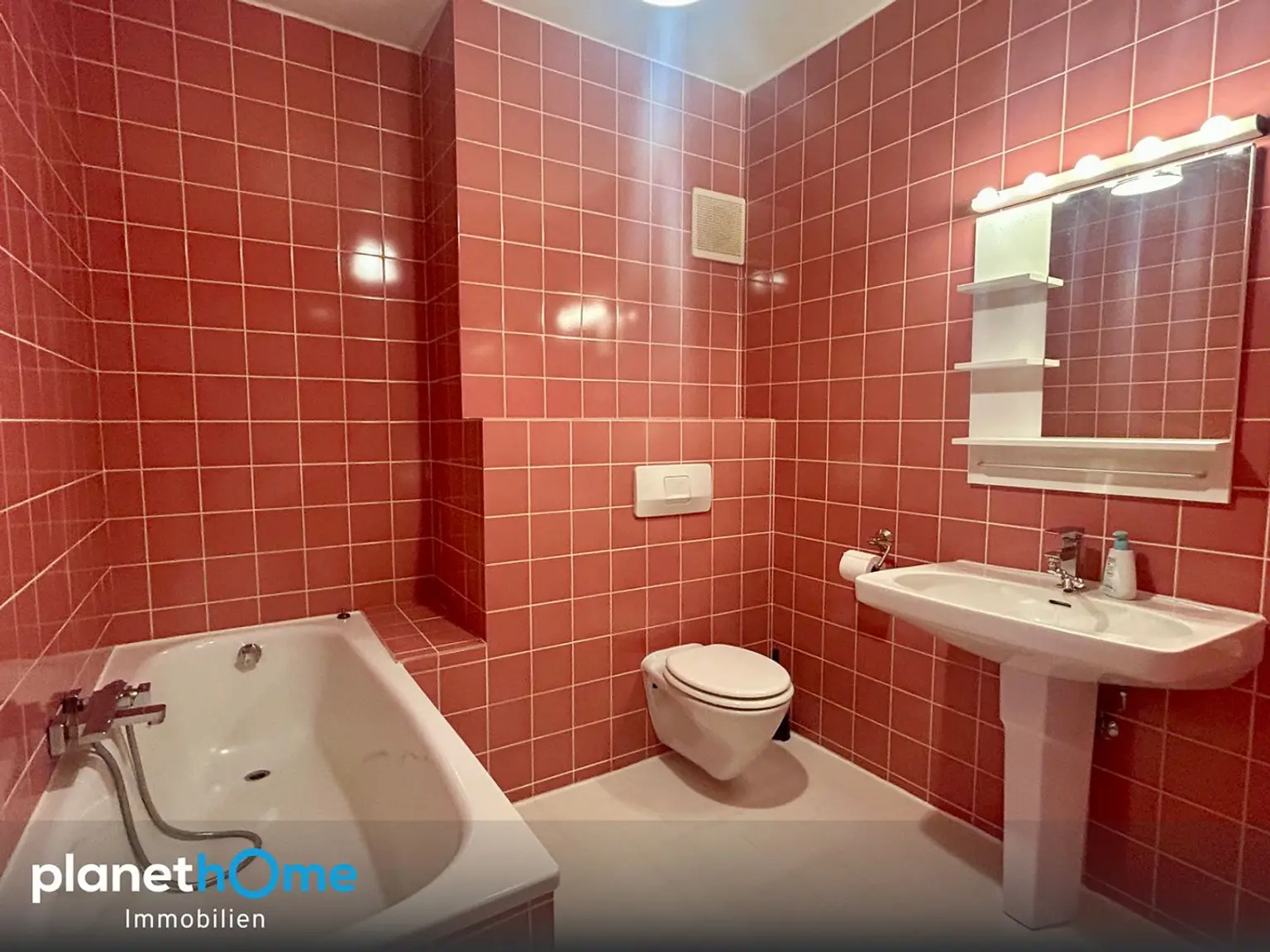 Badezimmer und WC