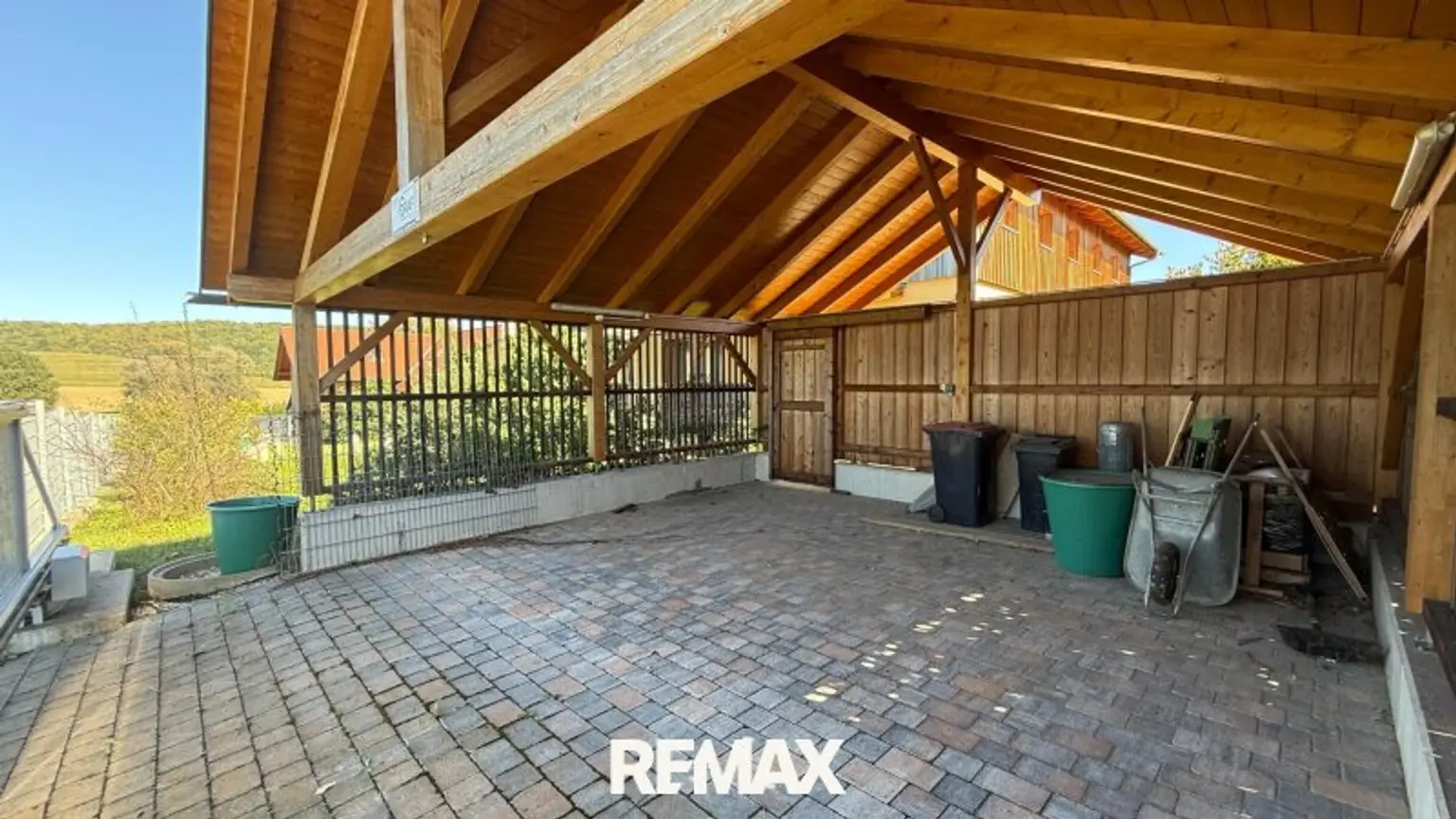 Carport