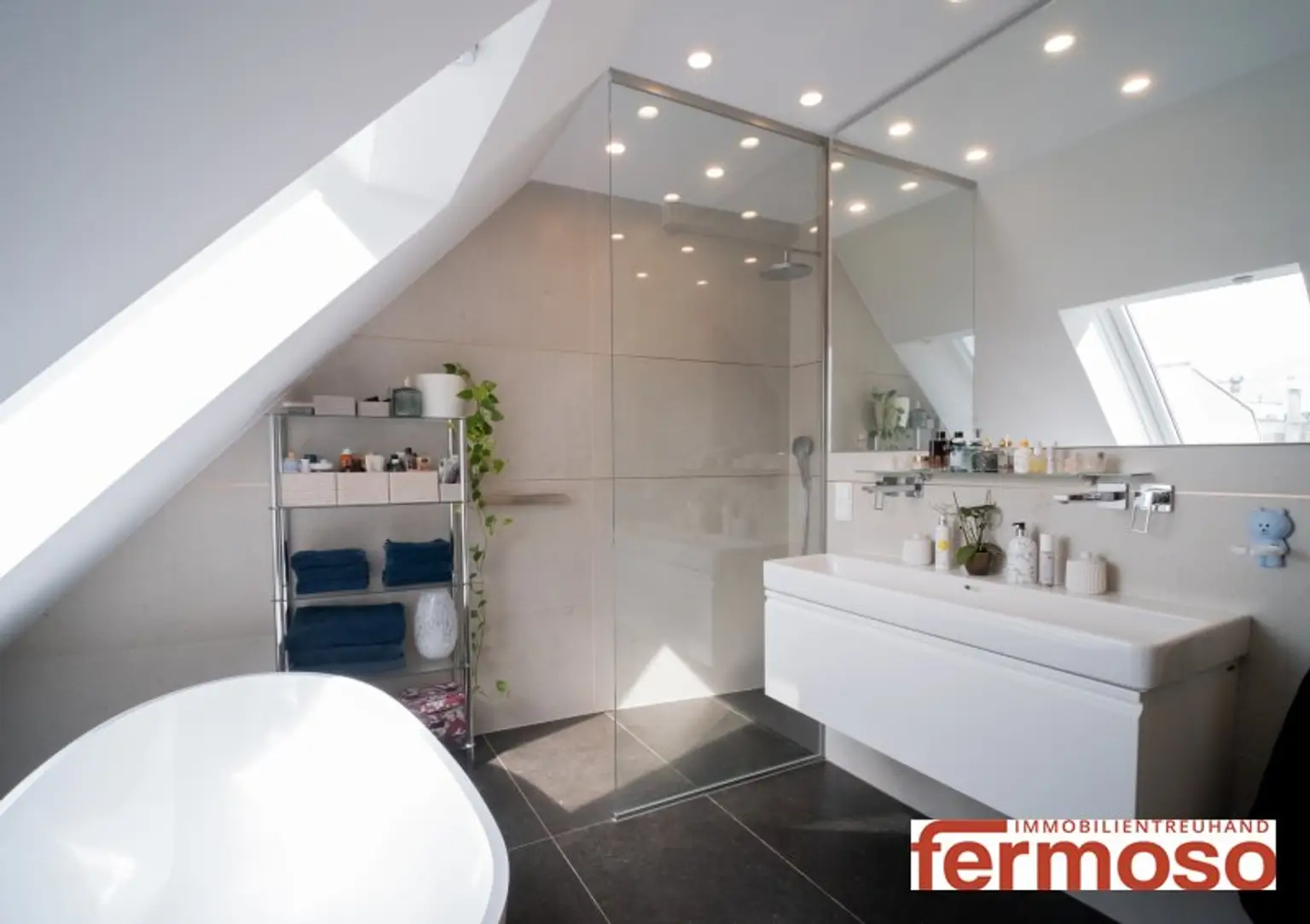 Exklusives Theresiana-Penthouse: Eleganz & Großzügigkeit über den Dächern Wiens