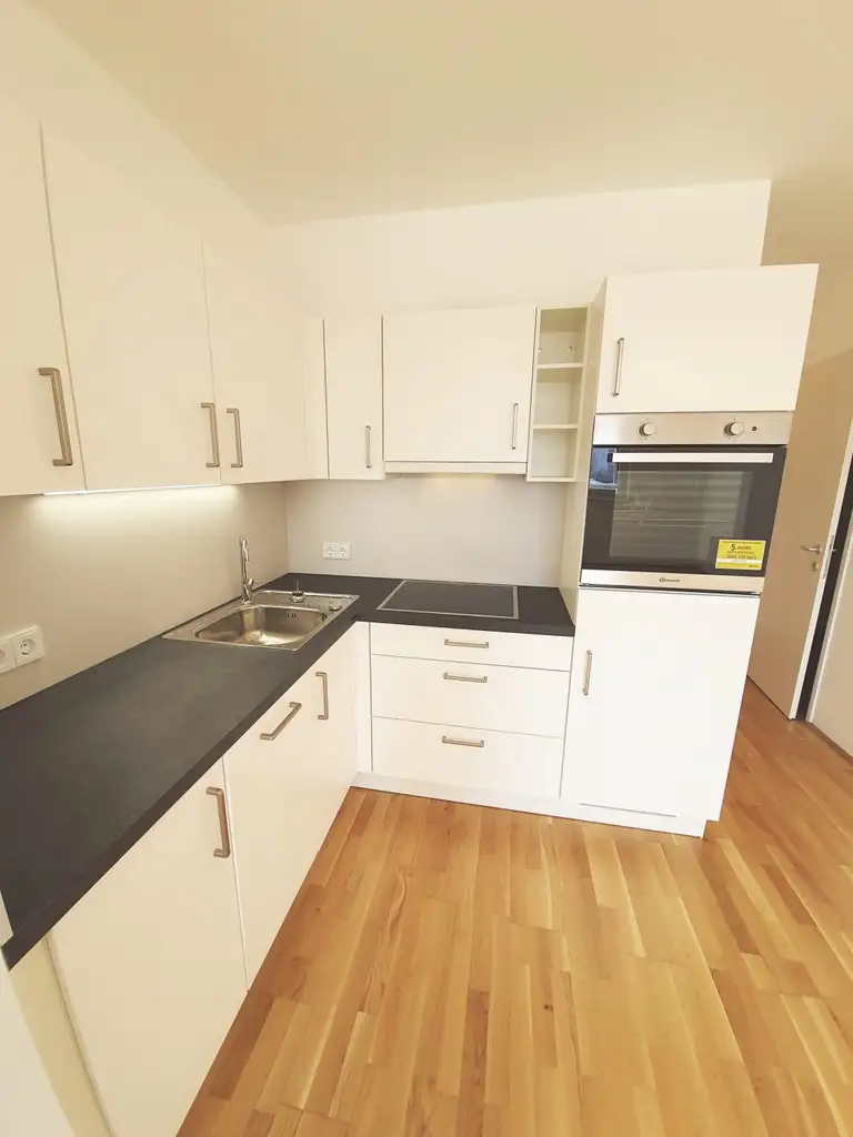 Hochwertige Balkonwohnung mit 2 Zimmern im Zentrum von St. Pölten
