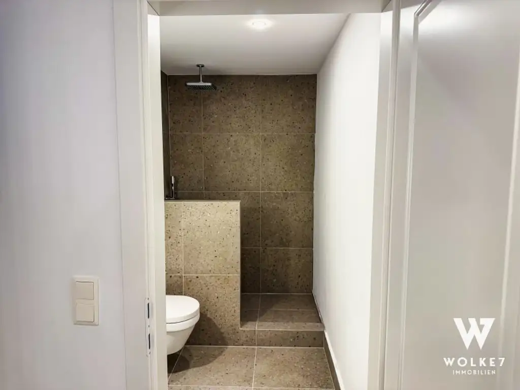 Stilvoll kernsanierte 2-Zimmer-Wohnung mit Stadtblick im 3. Bezirk Baumeisterqualität | Erstbezug nach Sanierung | 4. Liftstock | ca. 52 m²