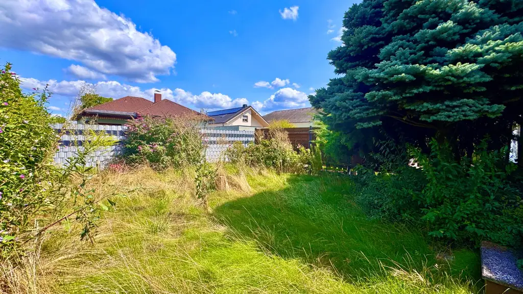 Reihenhaus mit Garten, Keller und Garage