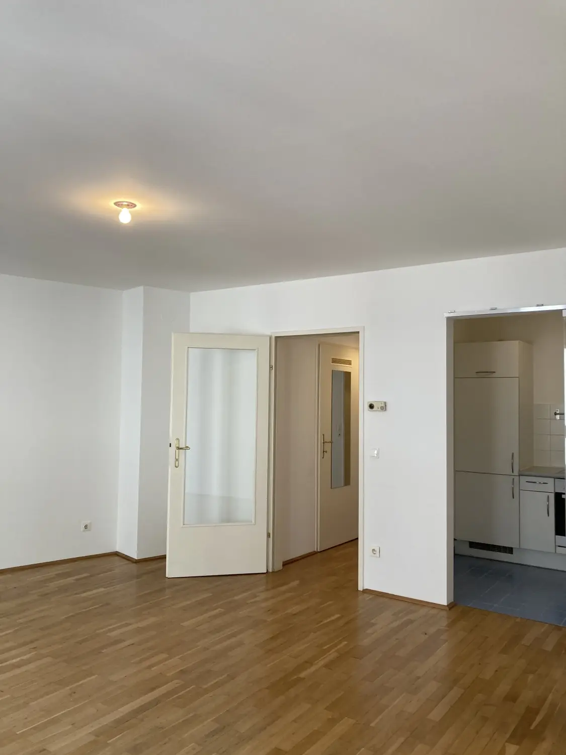 Wohn-/SchlafzimmerII