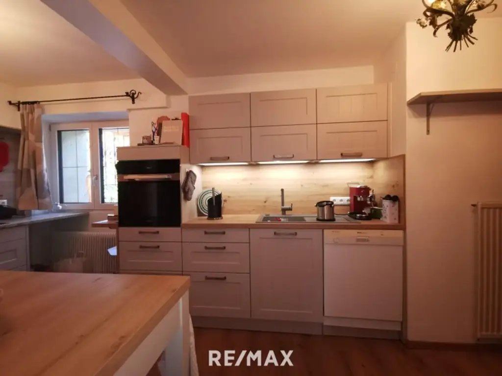 EINFAMILIENHAUS MIT ZWEITWOHNSITZWIDMUNG