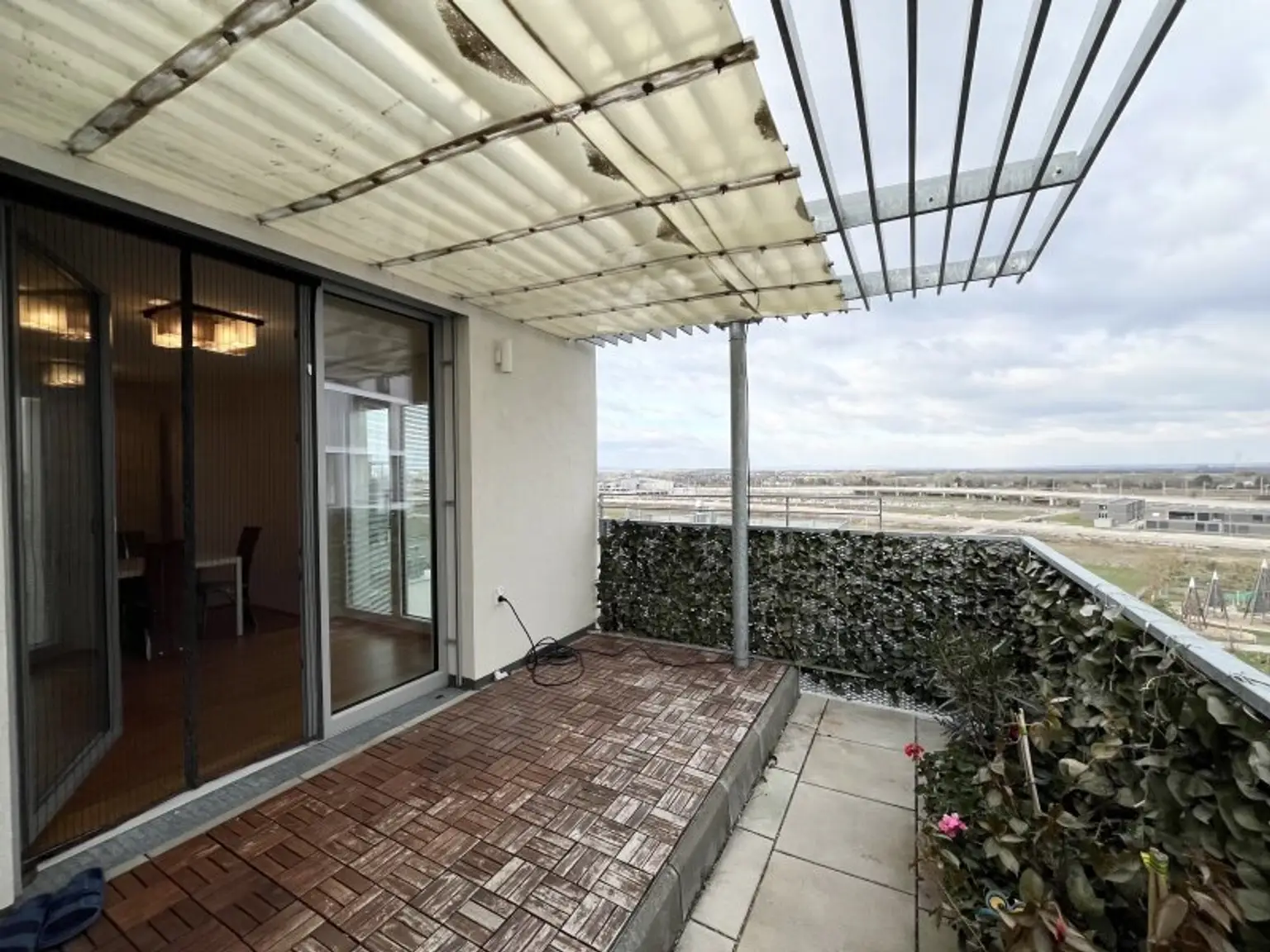 *** DACHTERRASSEN TRAUM *** TERRASSE + BALKON *** TOLLER FERNBLICK ***