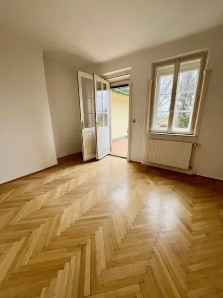 Charmante 147m2 Altbau-Maisonette in Gersthof – 4 Zimmer, Terrasse & idyllischer Allgemeingarten!