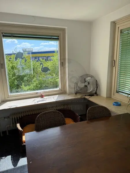 Großes Wohnhaus-Zentrumsnah-Sanierungsbedarf!