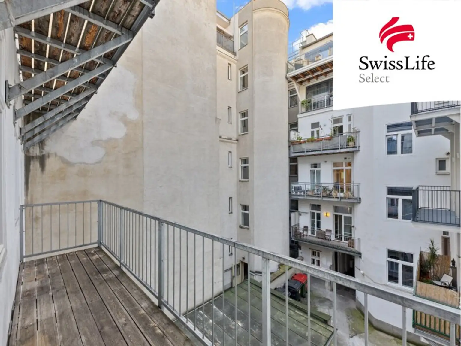 Neustiftgasse | Attraktive 3,5 Zimmer Altbauwohnung mit Balkon | Innenhoflage