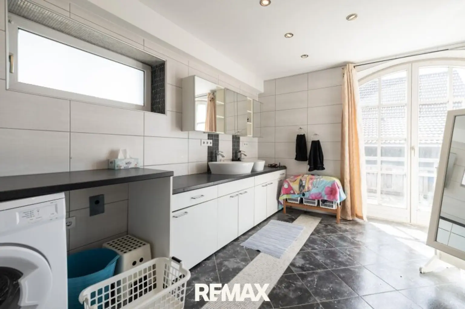 12 Badezimmer