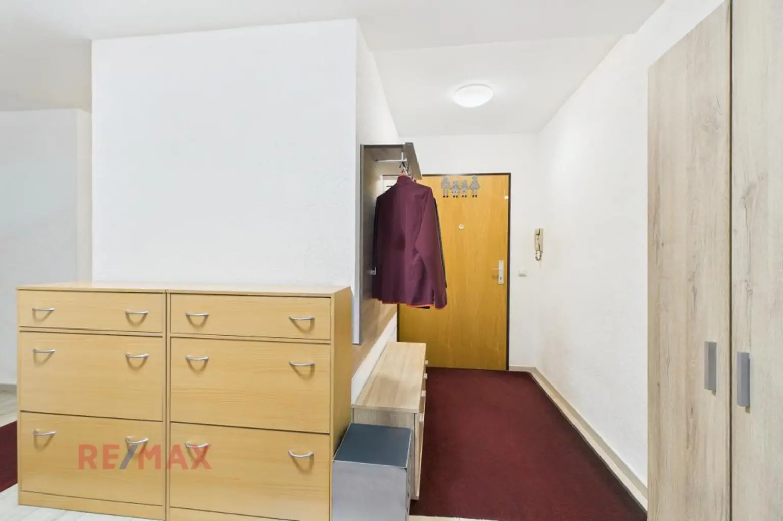 Wohnen mit Weitsicht: Charmante 4-Zimmer-Wohnung mit Balkon