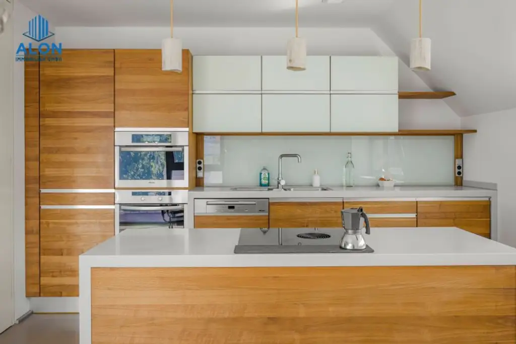 Wunderschöne 4-Zimmer DG-Wohnung mit 2 Terrassen | Garage optional mietbar | Klimaanlage | Nähe Augarten/Taborstraße